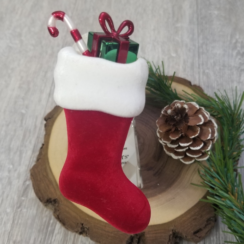 Red Stocking BBW wallflower plug